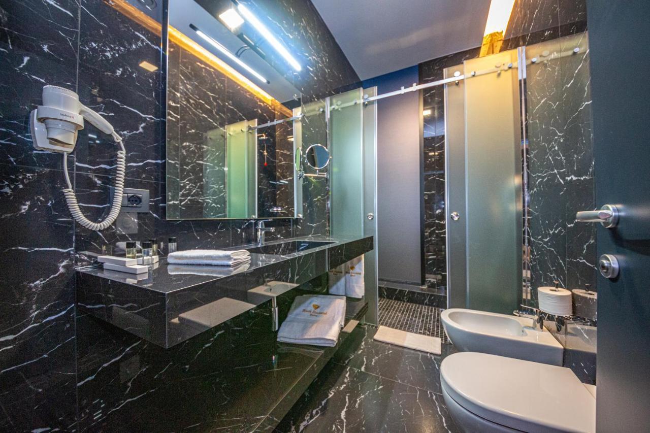 Black Diamond 4* Tiranë