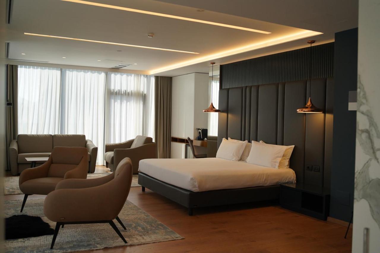 Hotell Black Diamond Tiranë